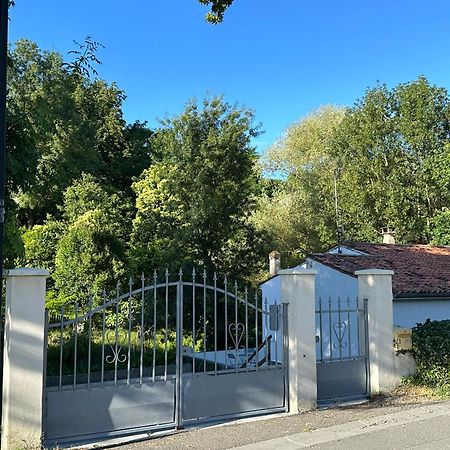 Willa Nickis House Saint-Sauvant  Zewnętrze zdjęcie